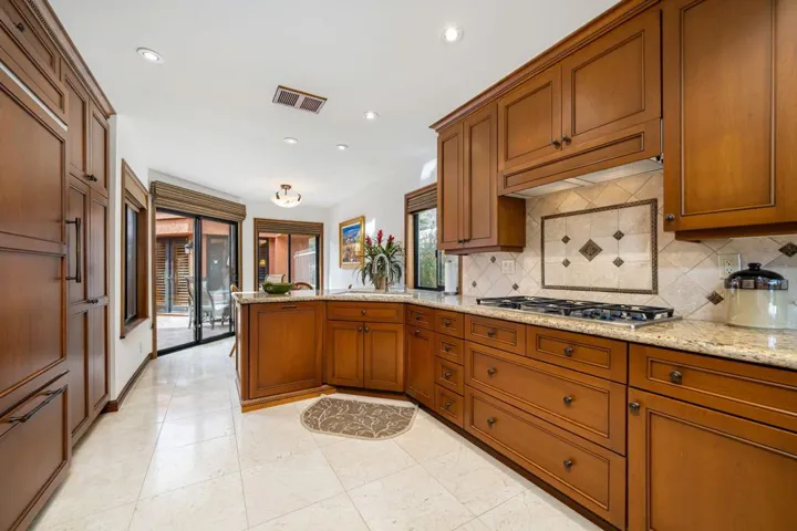 29-web-or-mls-JSBonita_OPMG_0226_029