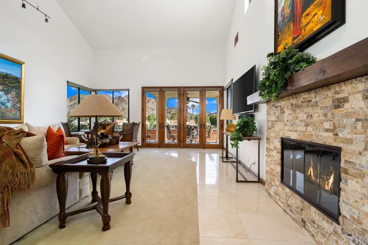 22-web-or-mls-JSBonita_OPMG_0226_022