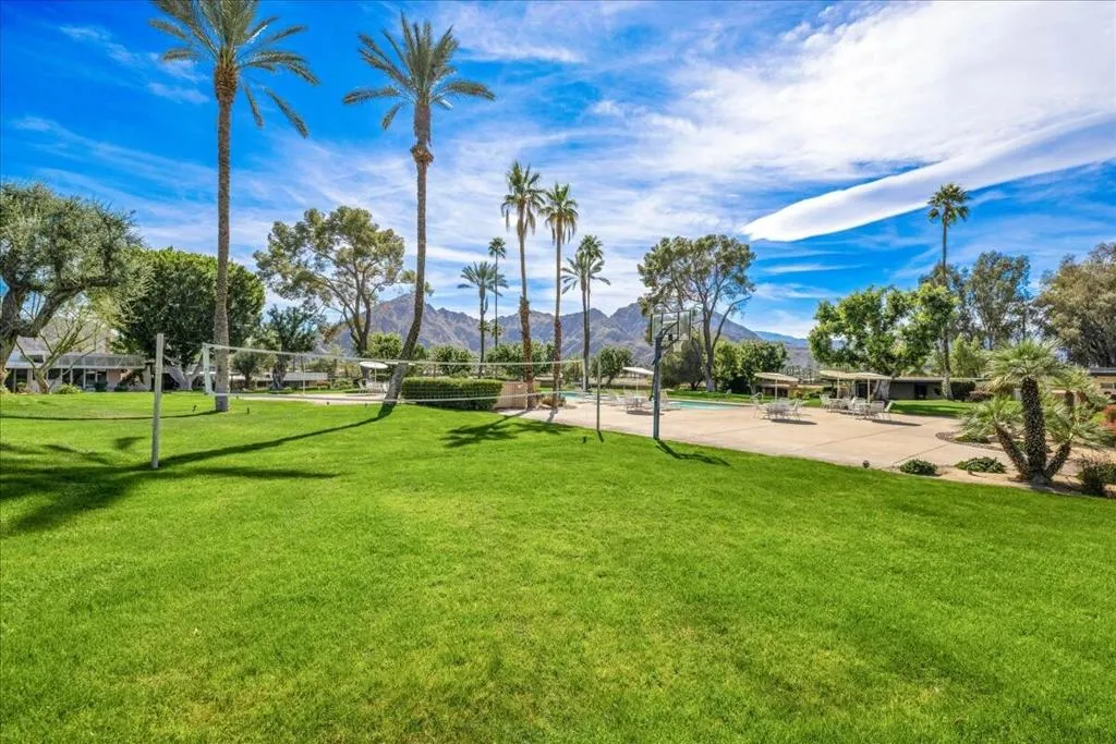 77370 Miles Avenue, Indian Wells, California 92210 home-pic-65
