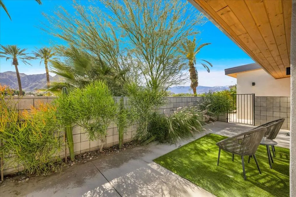 77370 Miles Avenue, Indian Wells, California 92210 home-pic-36