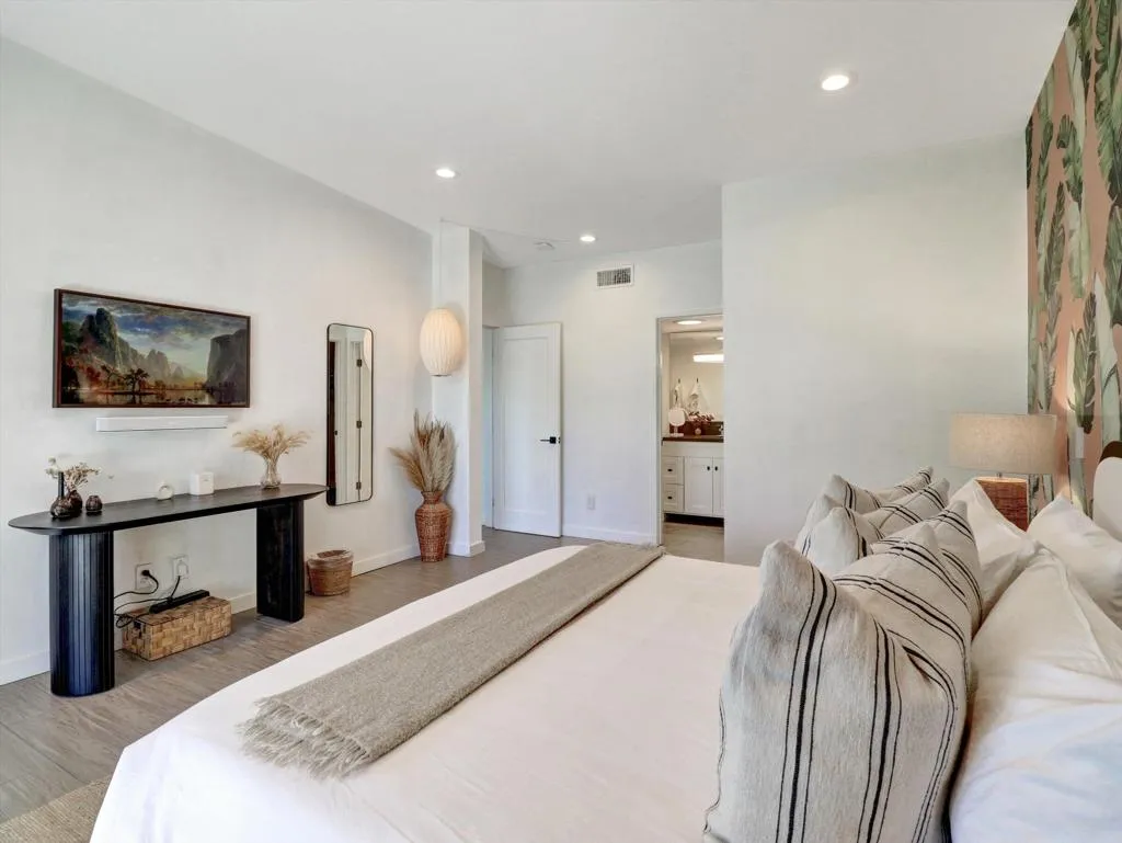 77370 Miles Avenue, Indian Wells, California 92210 home-pic-25