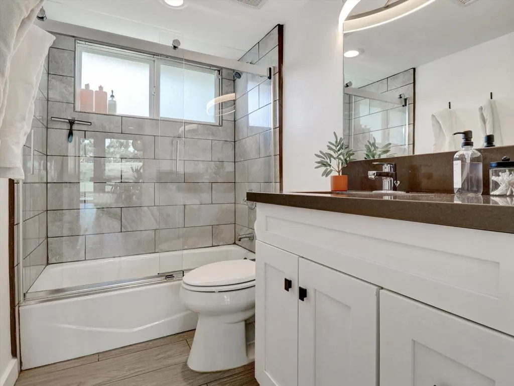 77370 Miles Avenue, Indian Wells, California 92210 home-pic-31