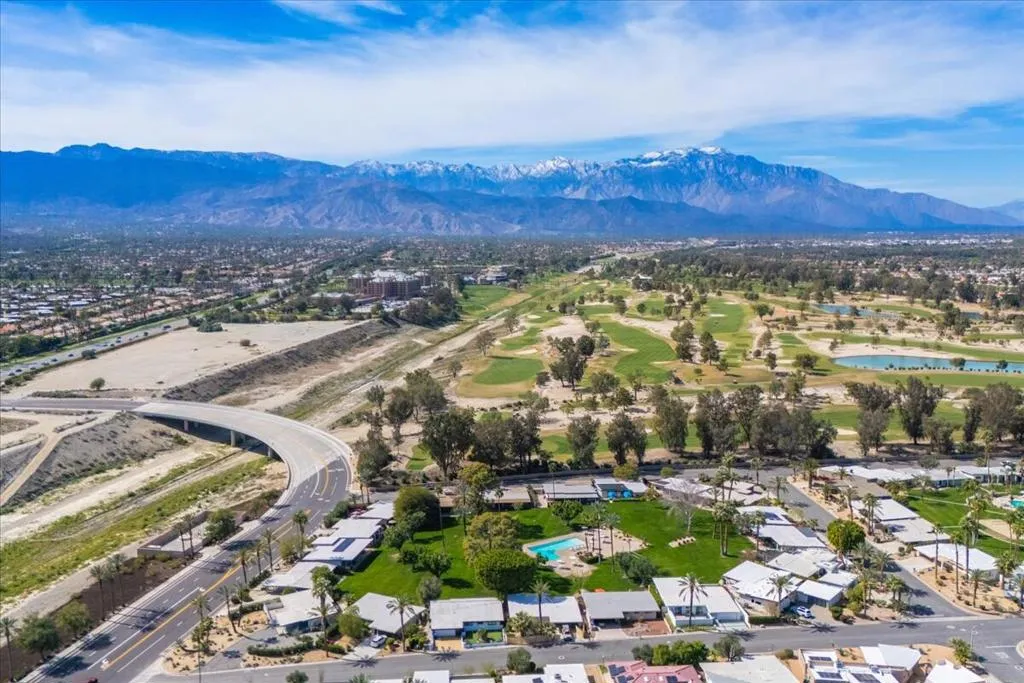 77370 Miles Avenue, Indian Wells, California 92210 home-pic-64