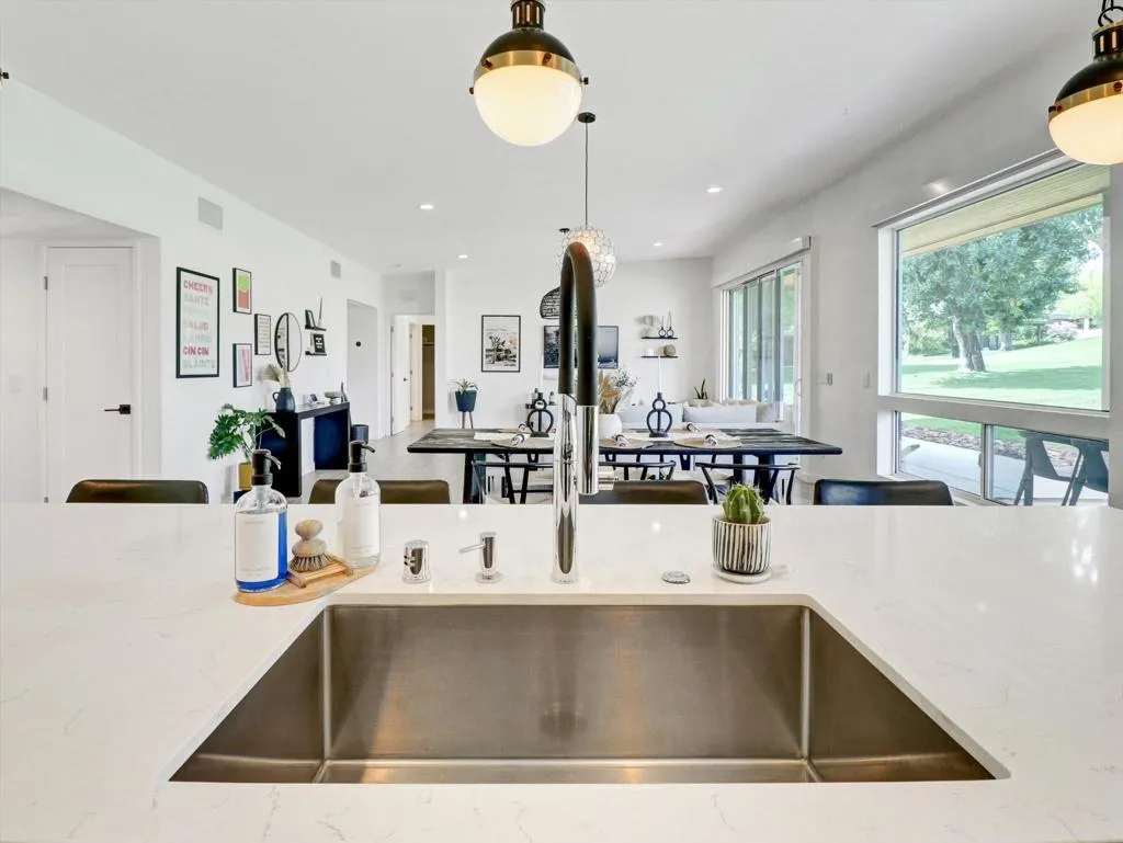 77370 Miles Avenue, Indian Wells, California 92210 home-pic-22