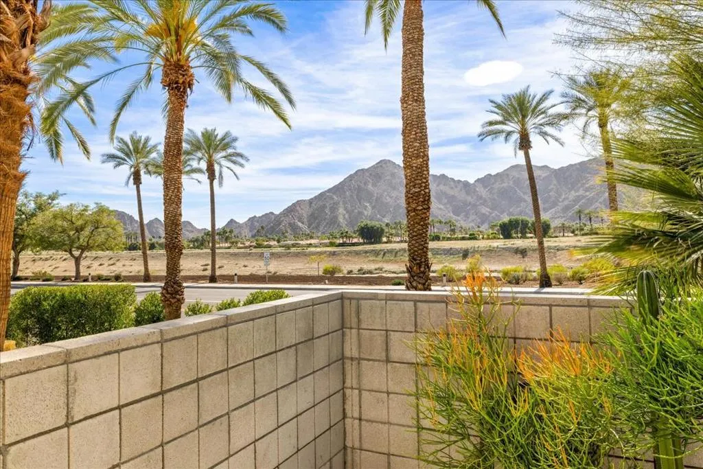 77370 Miles Avenue, Indian Wells, California 92210 home-pic-2