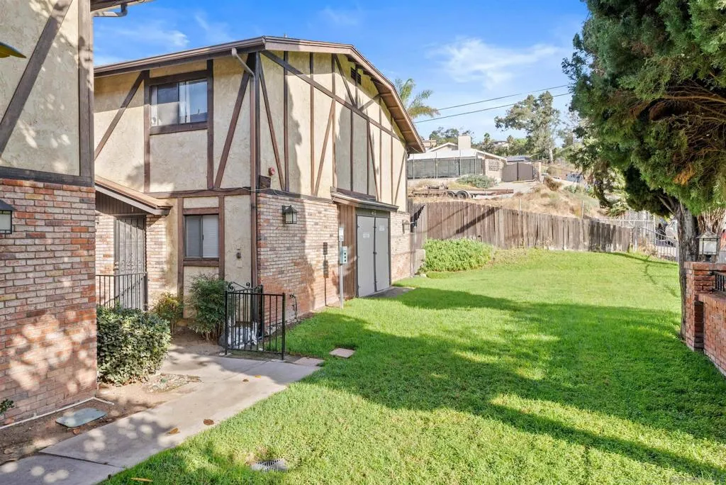 1632 Presioca St 3, Spring Valley, California 91977 home-pic-2