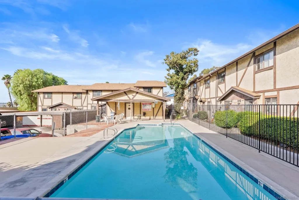1632 Presioca St 3, Spring Valley, California 91977 home-pic-14