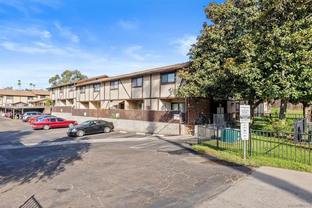 1632 Presioca St 3, Spring Valley, California 91977 home-pic-13