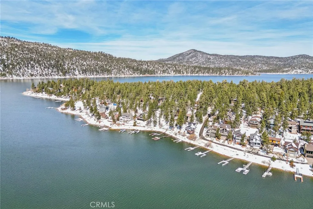 38916 Willow Landing, Big Bear Lake, California 92315 home-pic-10