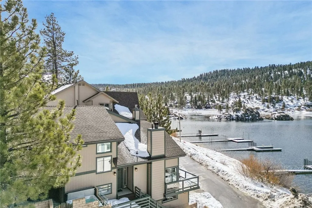 38916 Willow Landing, Big Bear Lake, California 92315 home-pic-3