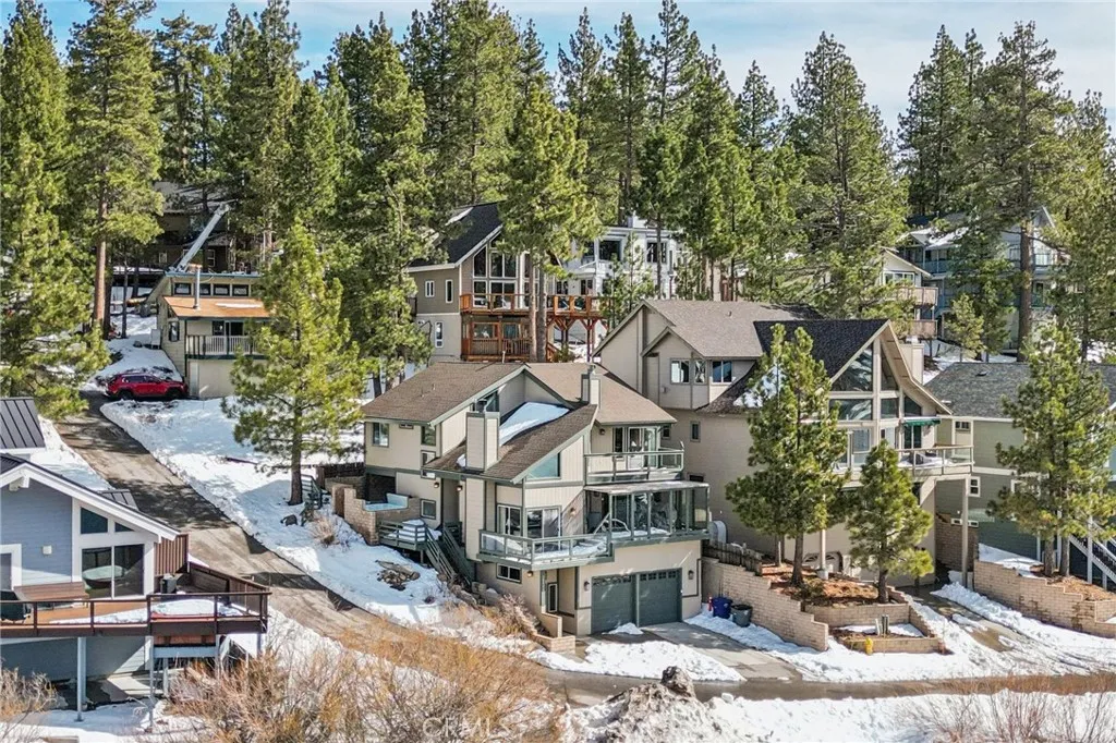 38916 Willow Landing, Big Bear Lake, California 92315 home-pic-12
