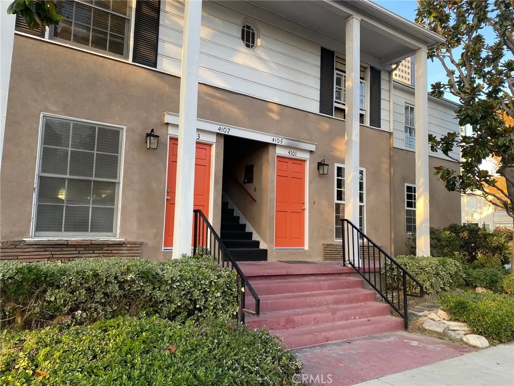 4101 W National, Burbank, California 91505 home-pic-1
