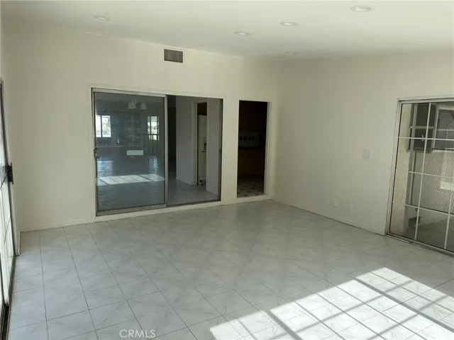 6443 Longridge, Van Nuys, California 91401
