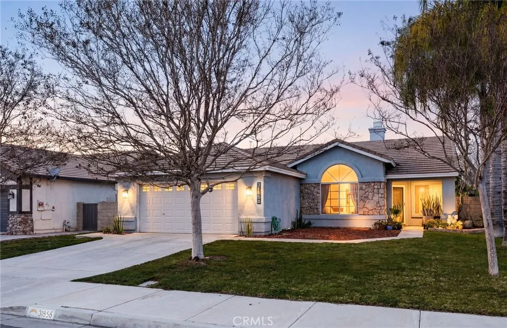 31856 Granville, Winchester, California 92596 home-pic-1