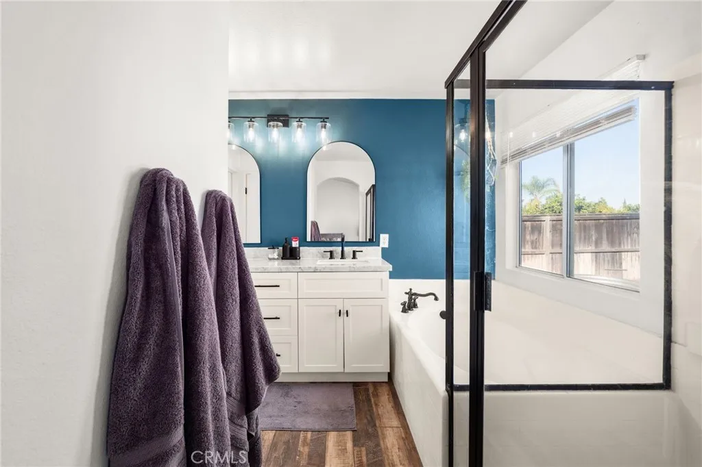 31856 Granville, Winchester, California 92596 home-pic-23
