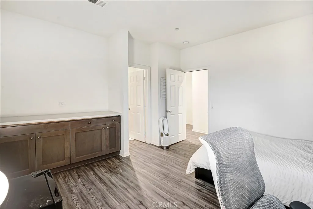 319 N Standard, Santa Ana, California 92701 home-pic-6