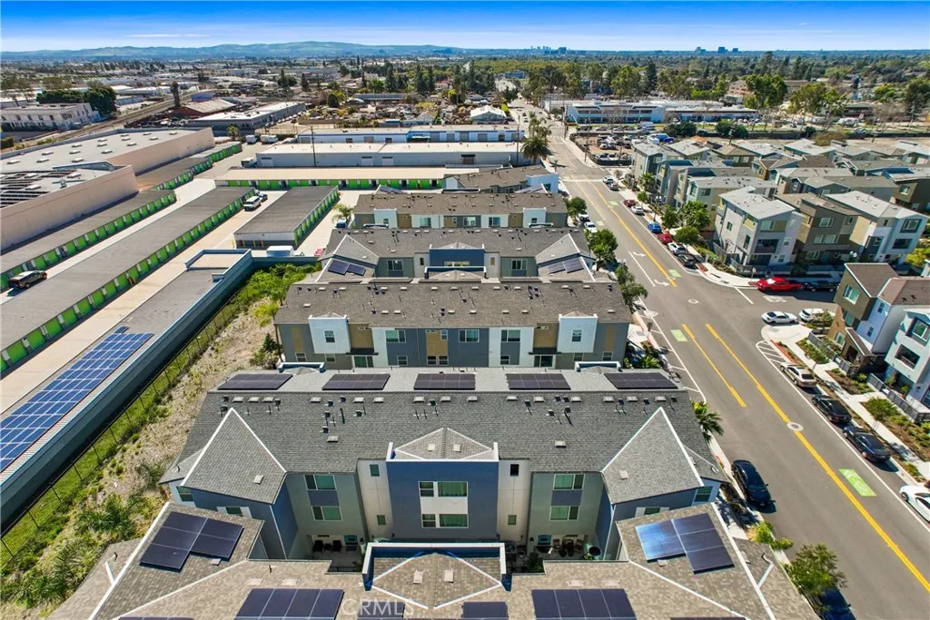 319 N Standard, Santa Ana, California 92701 home-pic-23