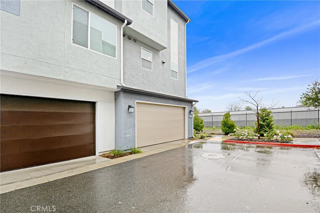 319 N Standard, Santa Ana, California 92701 home-pic-20