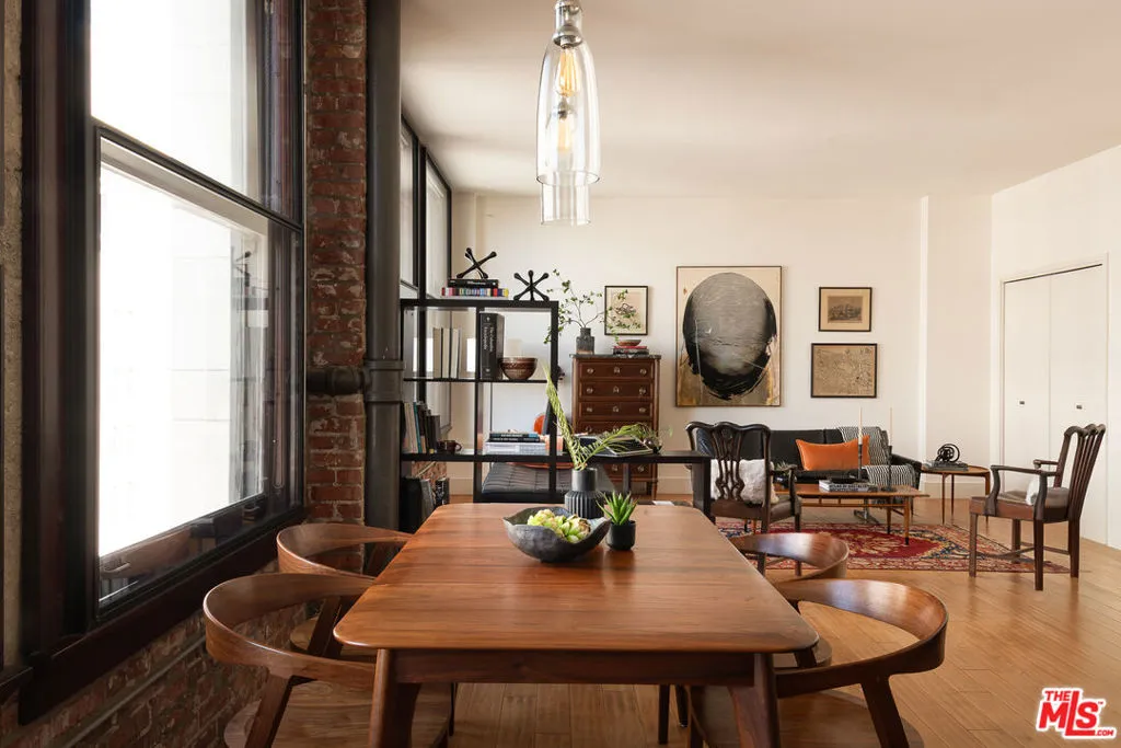 460 S Spring Street 1015, Los Angeles, California 90013 home-pic-3