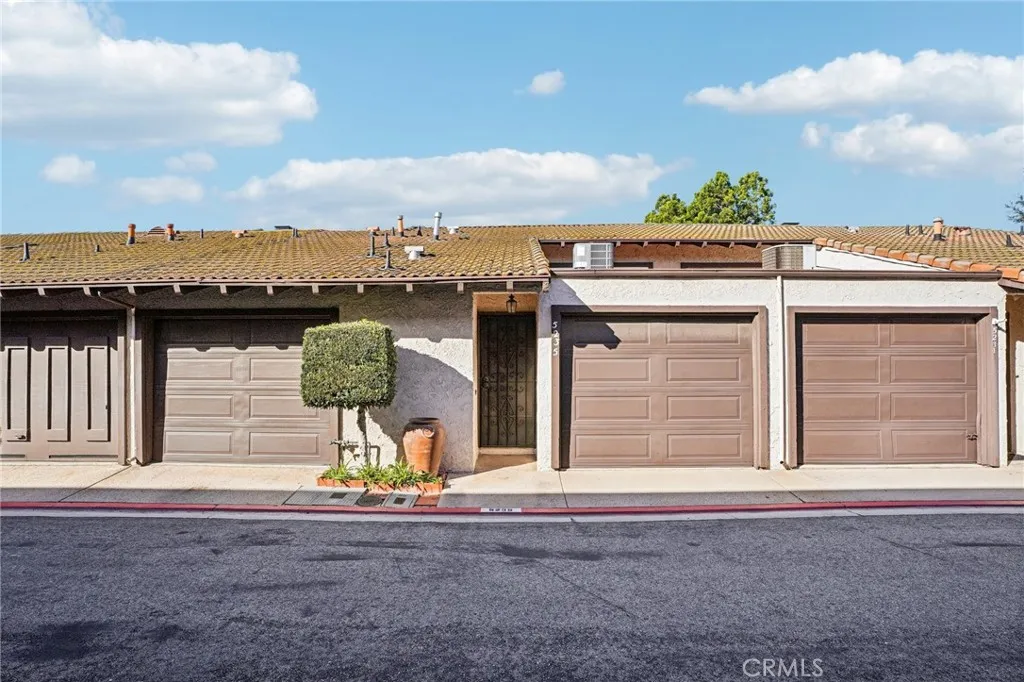 5235 Andalucia Court, Whittier, California 90601 home-pic-35
