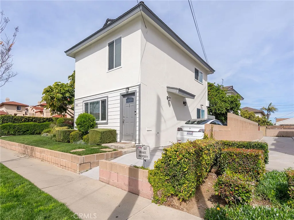 3903 W 182nd Street, Torrance, California 90504 home-pic-3