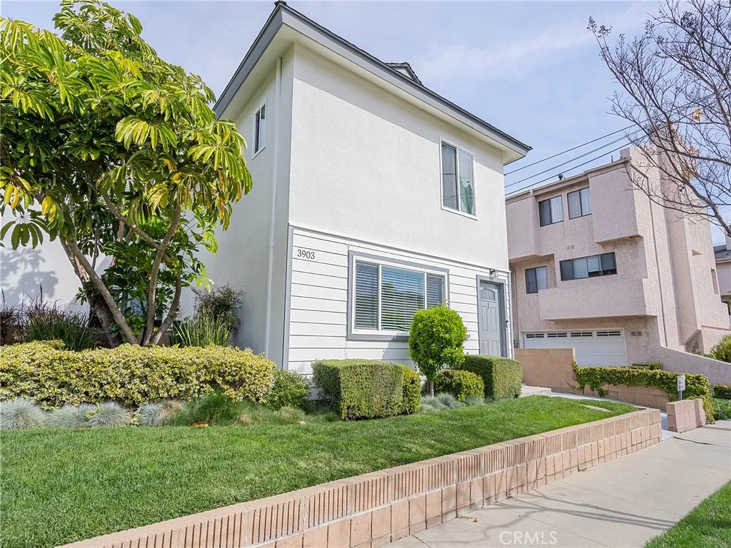 3903 W 182nd Street, Torrance, California 90504 home-pic-4