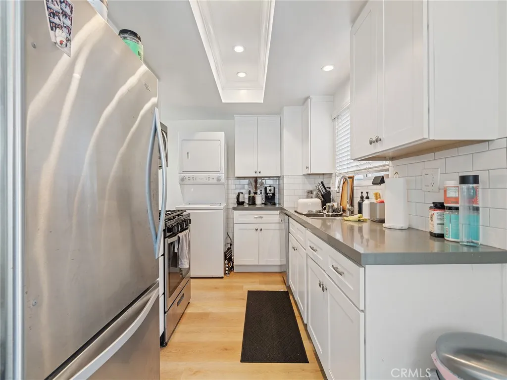 3903 W 182nd Street, Torrance, California 90504 home-pic-8