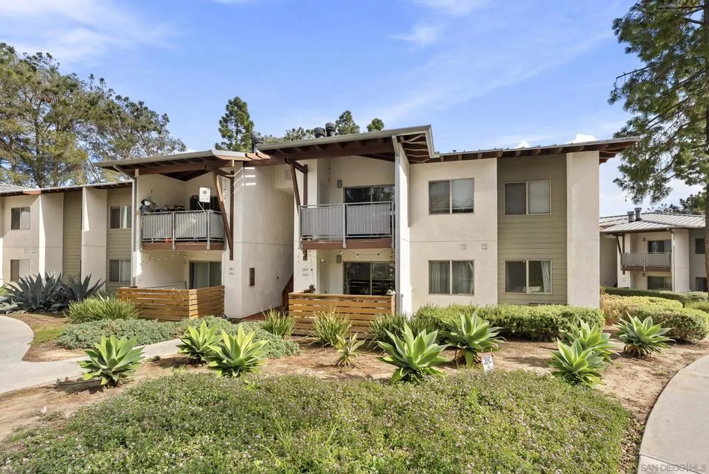 1780 S El Camino Real 104, Encinitas, California 92024 home-pic-20
