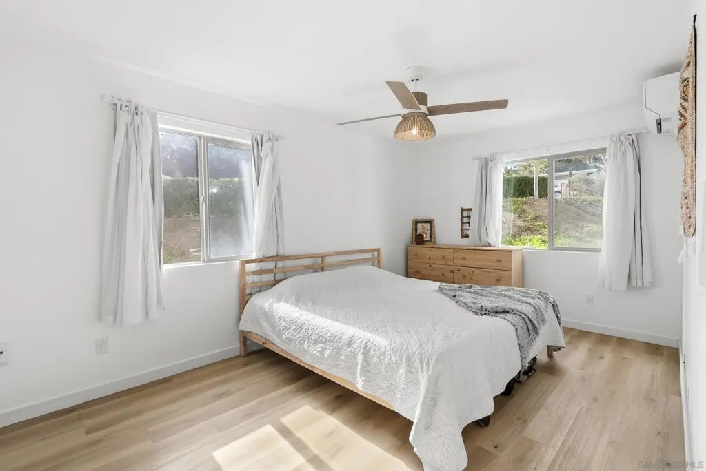 1780 S El Camino Real 104, Encinitas, California 92024 home-pic-9
