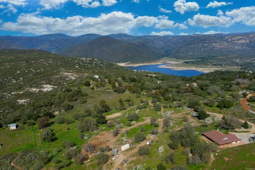 24710 Sutherland Drive, Ramona, California 92065 home-pic-40