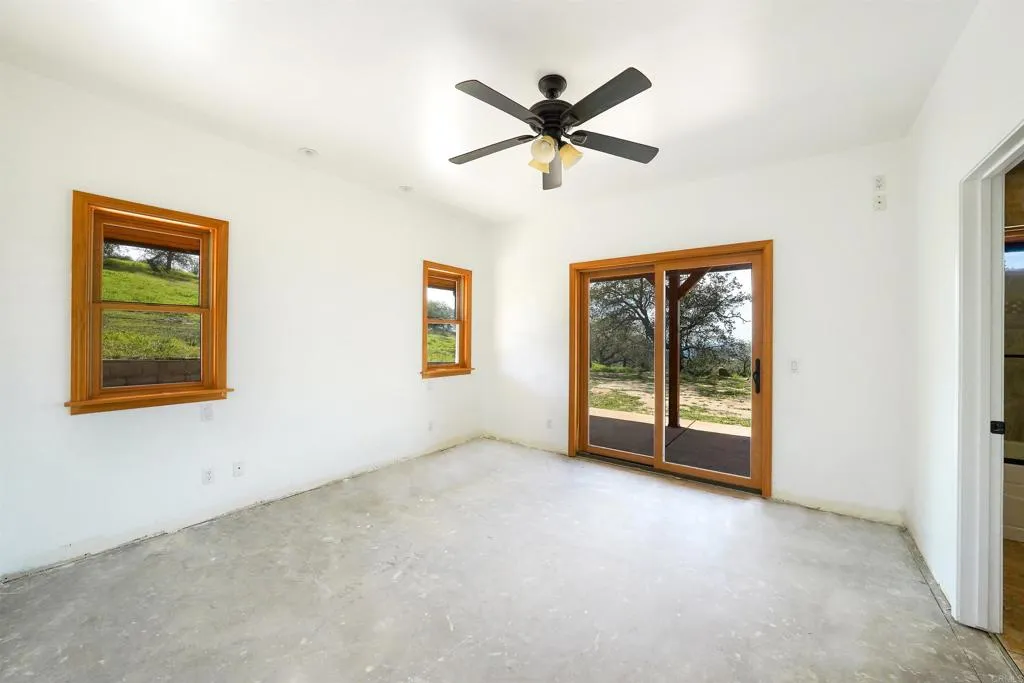 24710 Sutherland Drive, Ramona, California 92065 home-pic-29