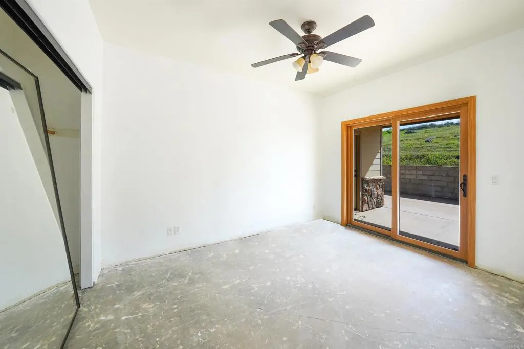 24710 Sutherland Drive, Ramona, California 92065 home-pic-34