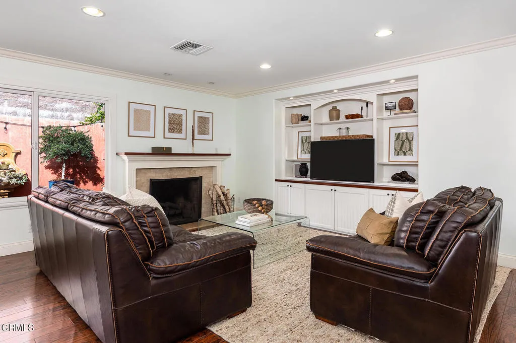 4422 Indiana Avenue, La Canada Flintridge, California 91011 home-pic-8