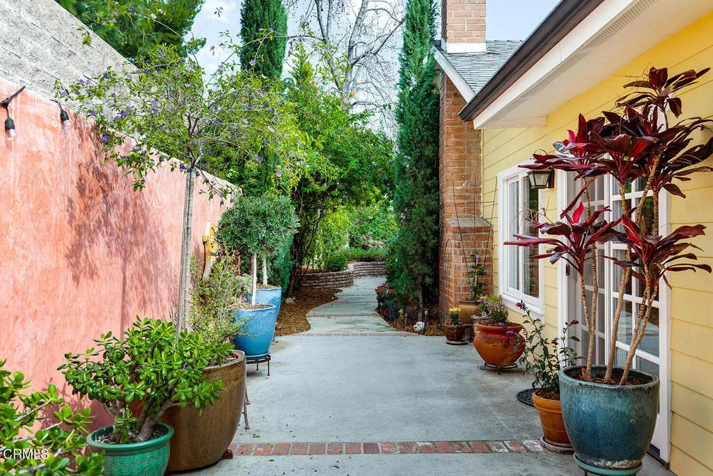 4422 Indiana Avenue, La Canada Flintridge, California 91011 home-pic-38
