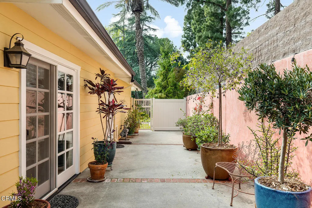4422 Indiana Avenue, La Canada Flintridge, California 91011 home-pic-39
