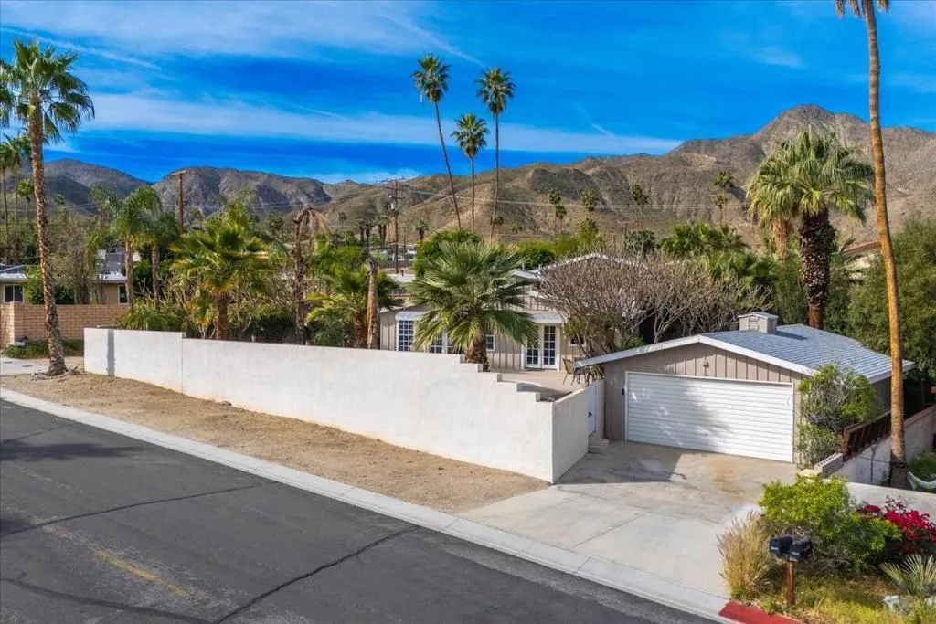 38207 Paradise Way, Cathedral City, California 92234 home-pic-42