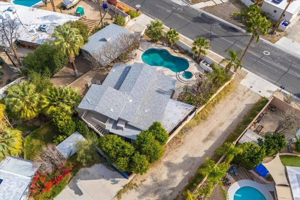 38207 Paradise Way, Cathedral City, California 92234 home-pic-40