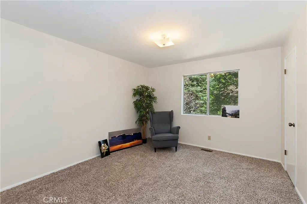 543 Community Drive, Lake Arrowhead, California 92352 home-pic-25