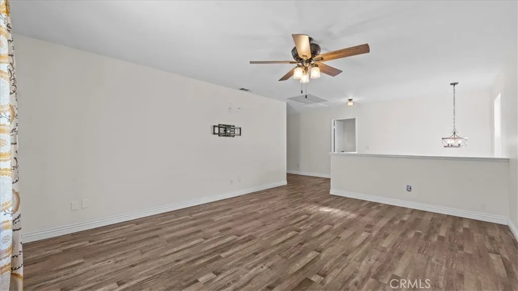 13944 Clydesdale Run, Victorville, California 92394 home-pic-14