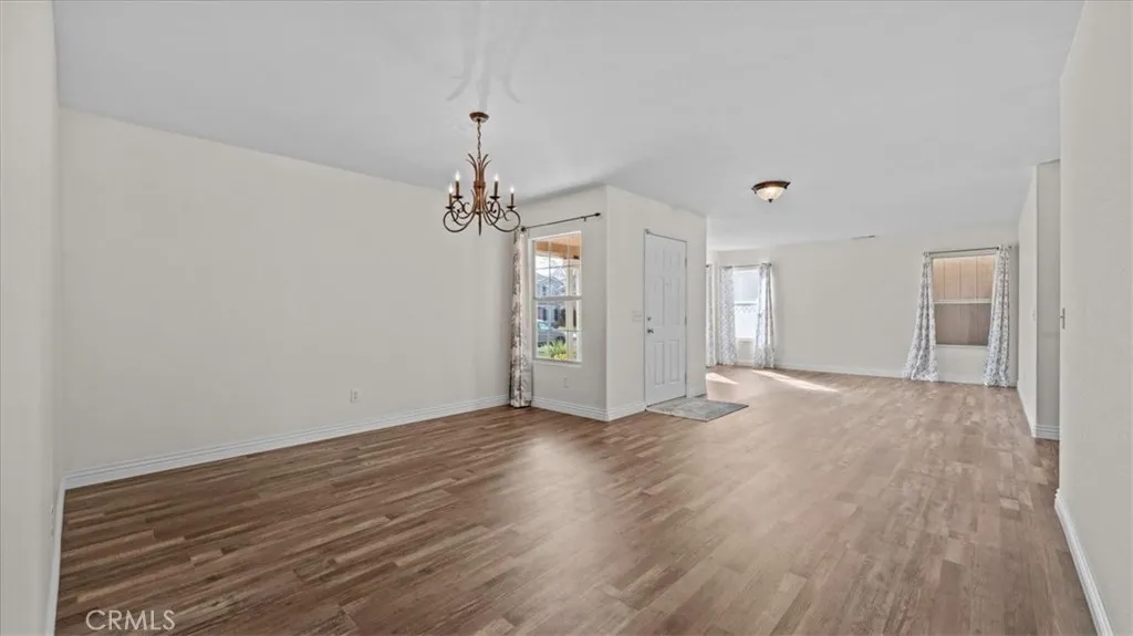 13944 Clydesdale Run, Victorville, California 92394 home-pic-4