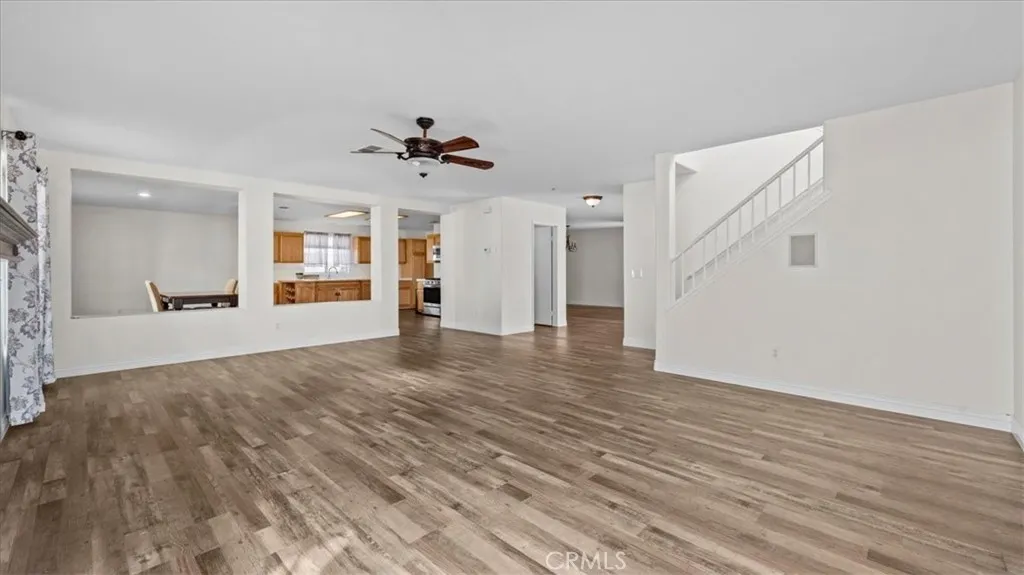 13944 Clydesdale Run, Victorville, California 92394 home-pic-8