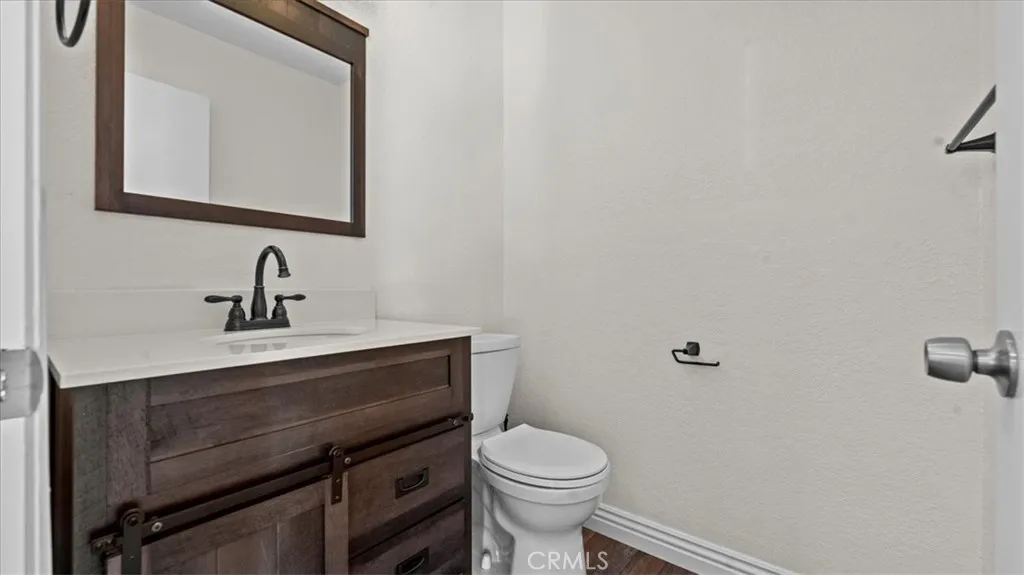 13944 Clydesdale Run, Victorville, California 92394 home-pic-23