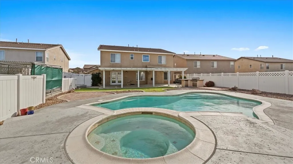 13944 Clydesdale Run, Victorville, California 92394 home-pic-31