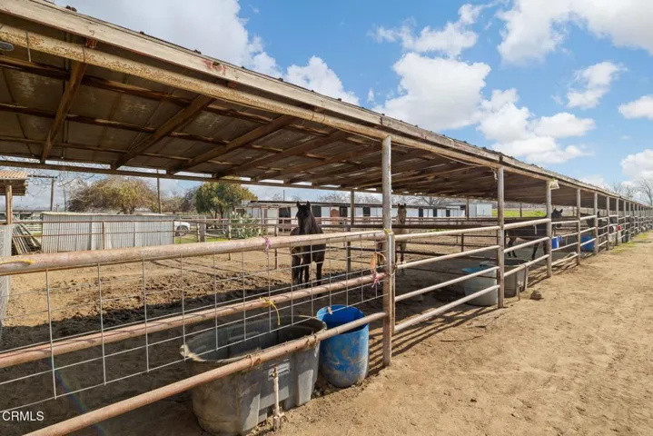 33-web-or-mls-301-sycamore-dr