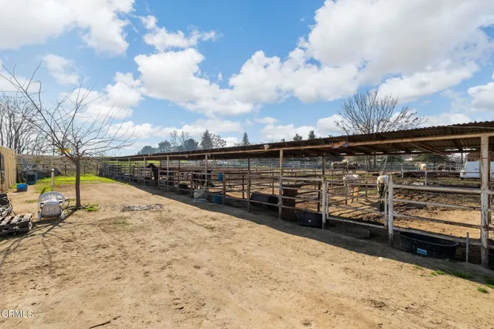 44-web-or-mls-301-sycamore-dr