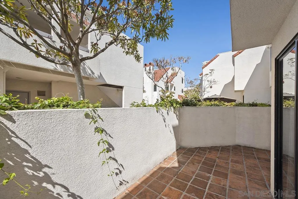 701 Kettner Blvd 15, San Diego, California 92101 home-pic-32