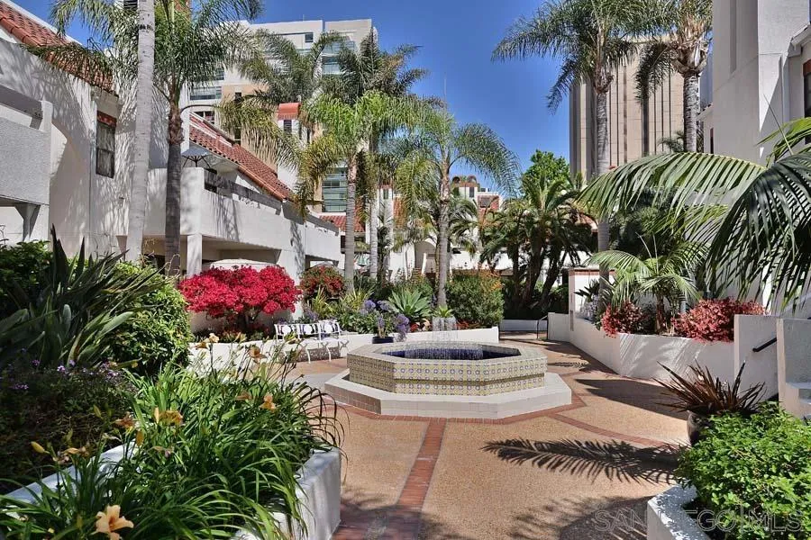 701 Kettner Blvd 15, San Diego, California 92101 home-pic-45