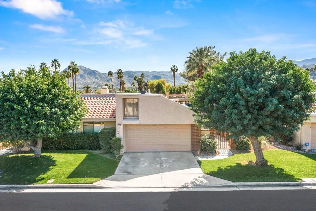 7651 Paseo Azulejo, Palm Springs, California 92264 home-pic-1