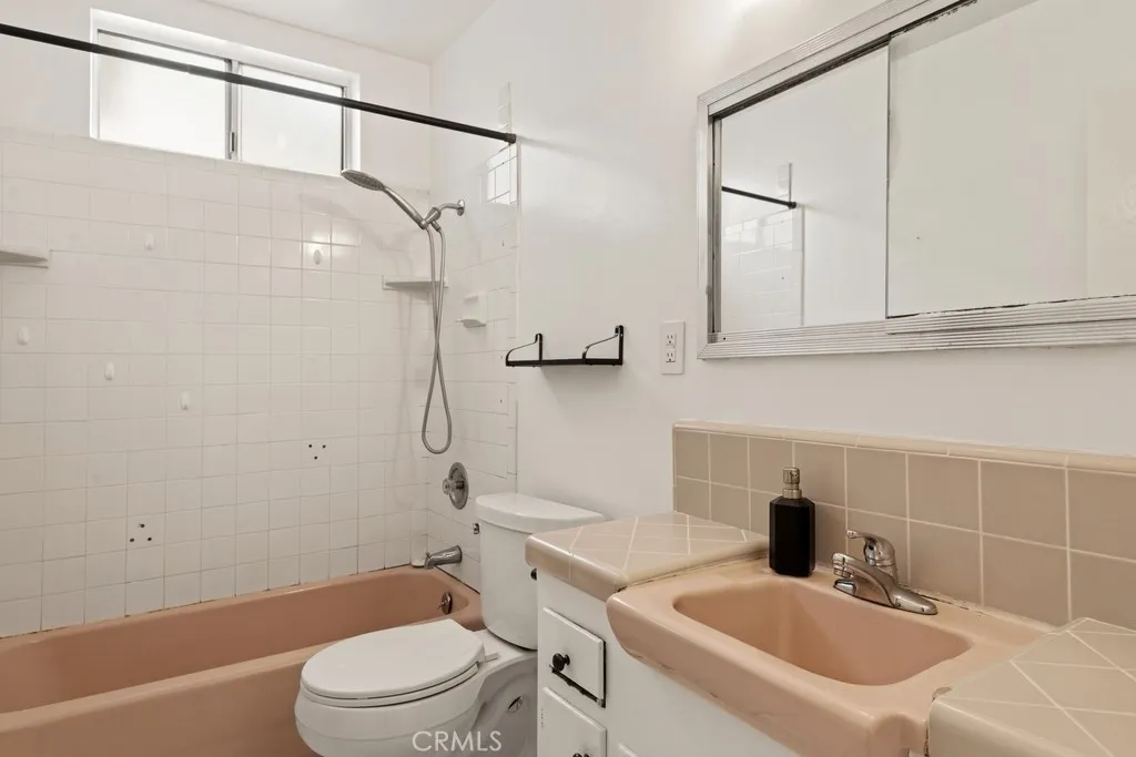 1353 W Princeton Street, Ontario, California 91762 home-pic-14