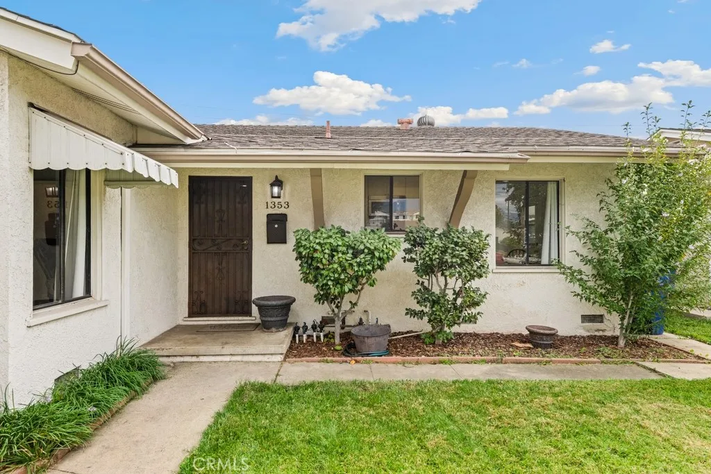 1353 W Princeton Street, Ontario, California 91762 home-pic-2